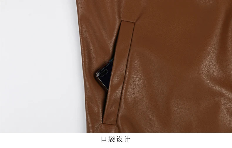 Chaqueta corta tipo casual de cuero sintetico - Mauroicardi
